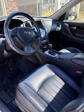 2017 INFINITI QX50 Base