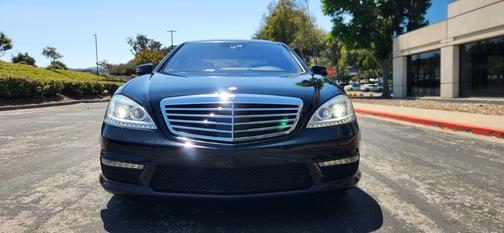 2011 Mercedes-Benz S-Class S 63 AMG