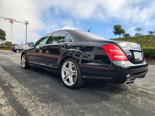 2011 Mercedes-Benz S-Class S 63 AMG