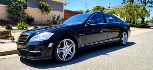 2011 Mercedes-Benz S-Class S 63 AMG
