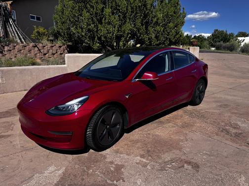 2018 Tesla Model 3 Performance