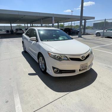2013 Toyota Camry SE
