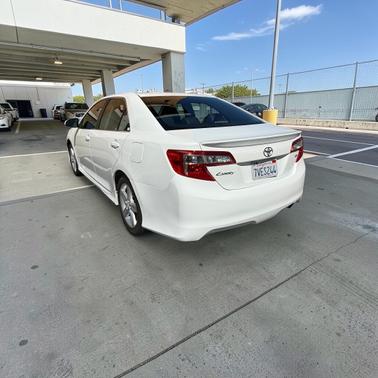 2013 Toyota Camry SE