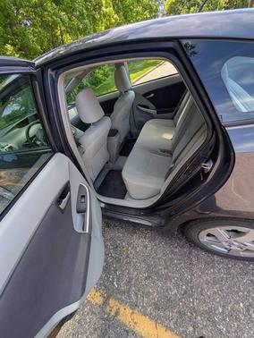 Gray 2010 Toyota Prius II