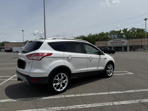 White 2015 Ford Escape Titanium