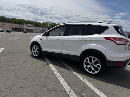 White 2015 Ford Escape Titanium