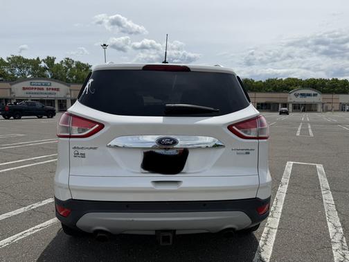 White 2015 Ford Escape Titanium