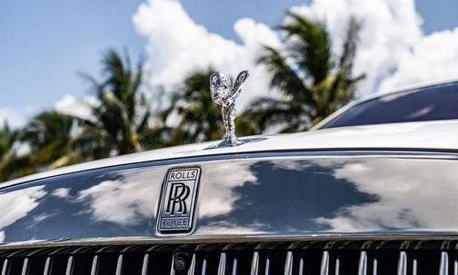 White 2022 Rolls-Royce Ghost Base