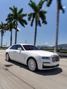 White 2022 Rolls-Royce Ghost Base