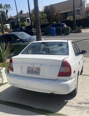 2001 Hyundai Accent GL