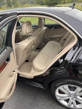 2010 Mercedes-Benz C-Class C 300 4MATIC Luxury