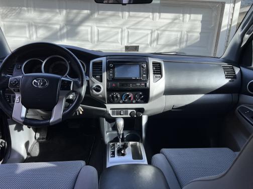 2014 Toyota Tacoma Base