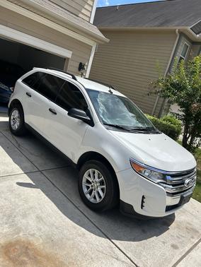 White 2013 Ford Edge SE