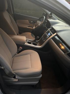 White 2013 Ford Edge SE