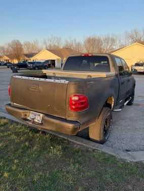 2003 Ford F-150 XLT SuperCrew