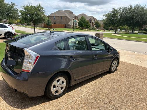 2010 Toyota Prius II