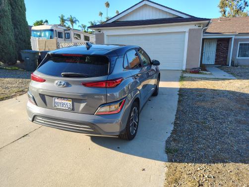 2023 Hyundai KONA EV SE