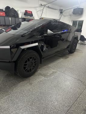 2024 Tesla Cybertruck Cyberbeast