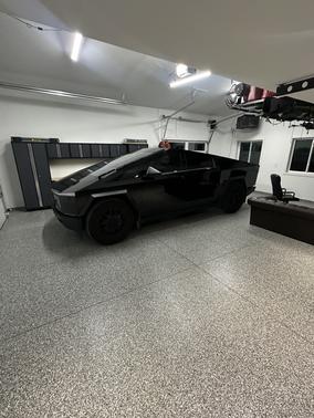 2024 Tesla Cybertruck Cyberbeast