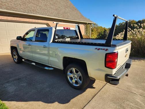 White 2015 Chevrolet Silverado 1500 1LT