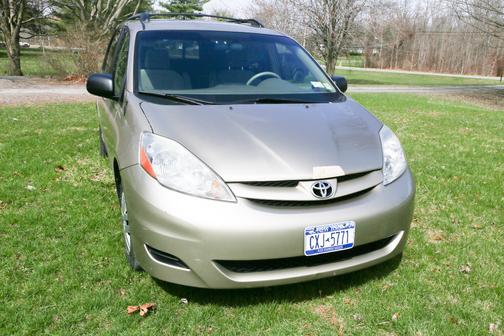 2006 Toyota Sienna LE