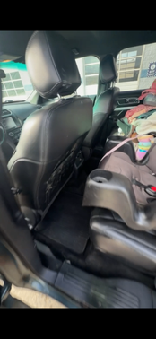 Black 2016 Ford Explorer XLT