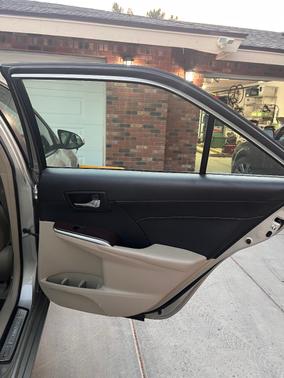 Gold 2013 Toyota Camry XLE
