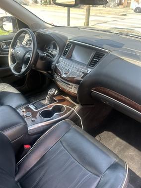 2017 INFINITI QX60 Base