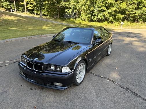Black 1995 BMW M3 Base