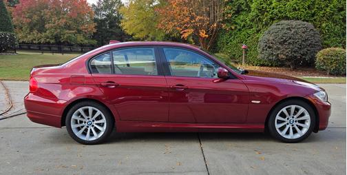 2011 BMW 328 i