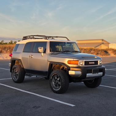 2011 Toyota FJ Cruiser Base