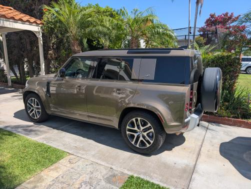 2022 Land Rover Defender XS Edition