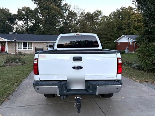 White 2016 Ford F-250 XLT