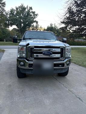 White 2016 Ford F-250 XLT