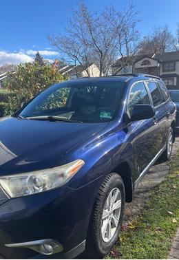 2012 Toyota Highlander SE