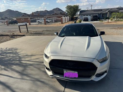 2016 Ford Mustang EcoBoost Premium