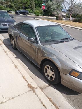2001 Ford Mustang Base