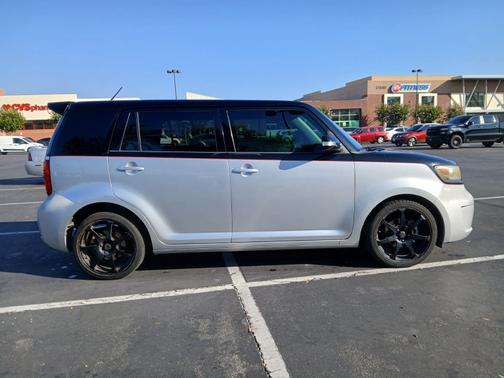 2009 Scion xB Base