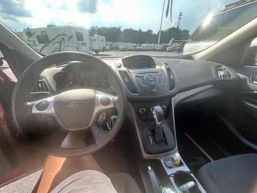 2014 Ford Escape S
