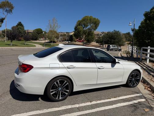 White 2018 BMW 328d Base