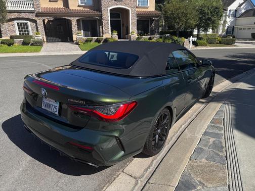 Green 2021 BMW M440 i