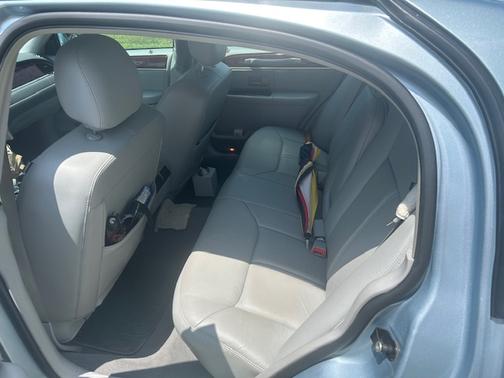 2007 Lincoln Town Car Signature Limited