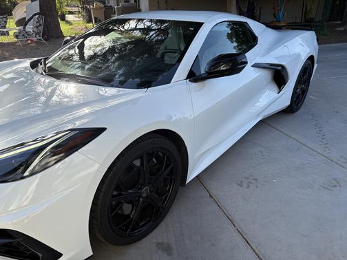 2022 Chevrolet Corvette Stingray w/1LT