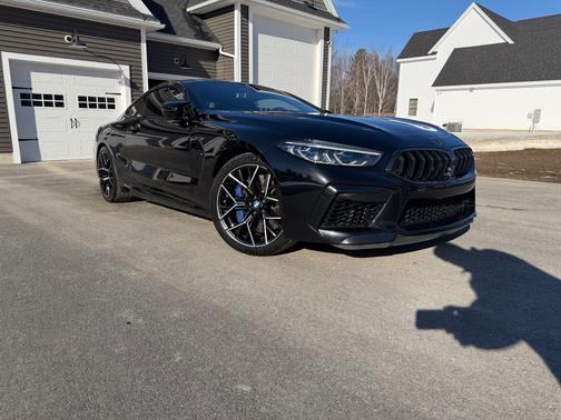 2022 BMW M8 Competition