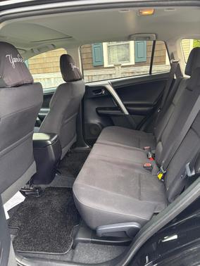 Black 2018 Toyota RAV4 XLE