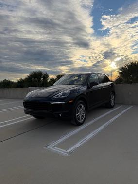 2016 Porsche Cayenne Cayenne