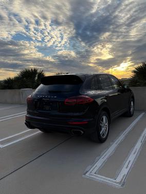 2016 Porsche Cayenne Cayenne