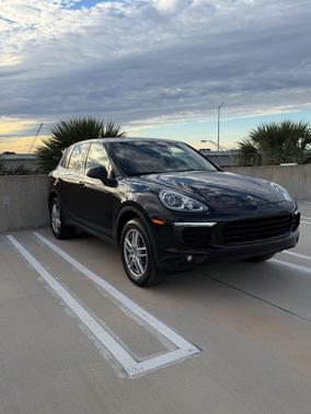 2016 Porsche Cayenne Cayenne
