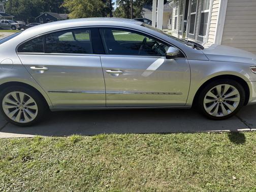 2011 Volkswagen CC Sport