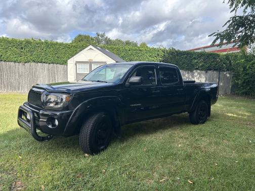 2011 Toyota Tacoma Base